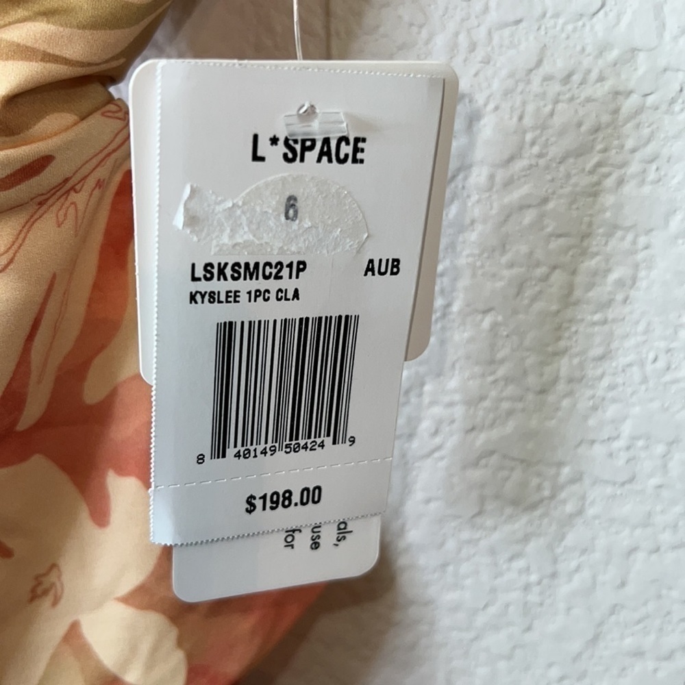 L*SPACE Kyslee Floral Cutout One Piece Swimsuit Size 6 - Picture 4 of 5